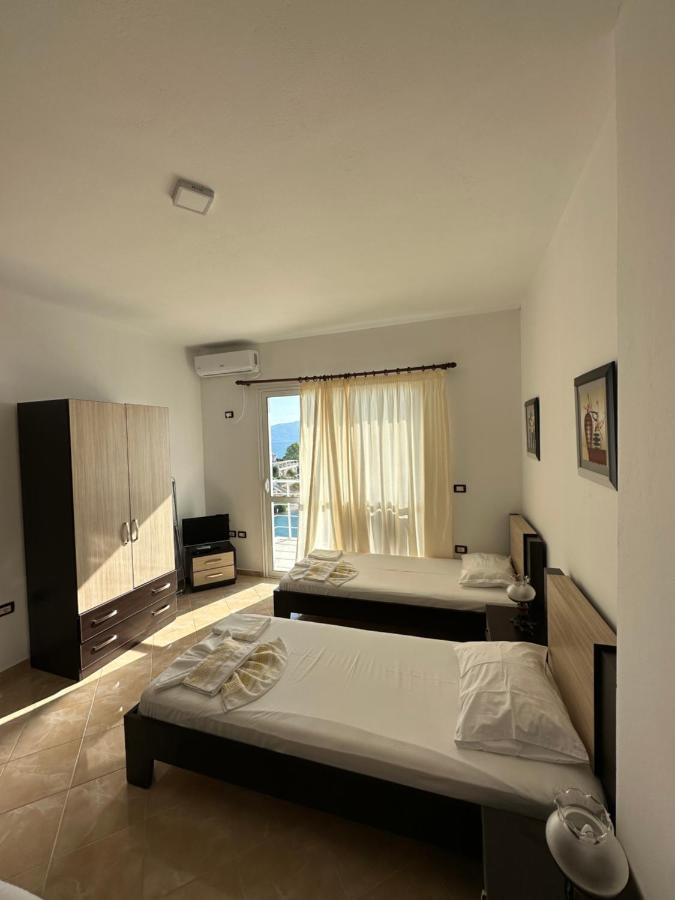 Blue Bay Apartments Sarandë Exterior foto